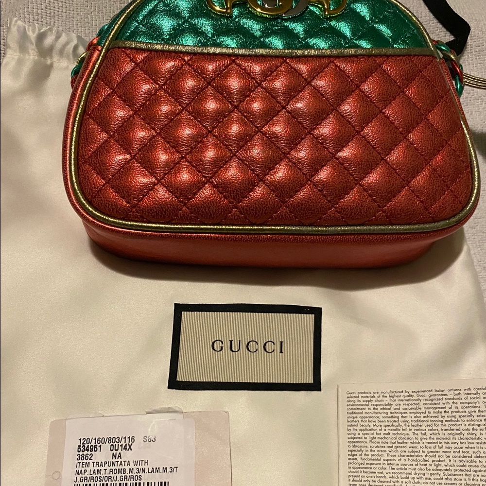 Auth. Gucci Trapuntata Mini  Metallic Crossbody.